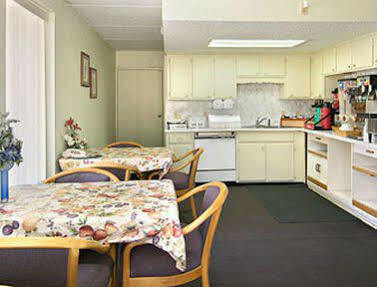 Days Inn By Wyndham Hurricane Mills Dış mekan fotoğraf